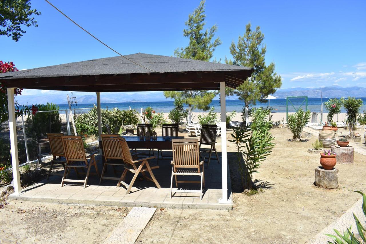 Bouka Beachfront Bungalows Agios Nikolaos  Exterior photo